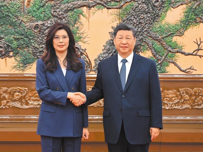 习近平总书记会见中国国民党主席郑丽文